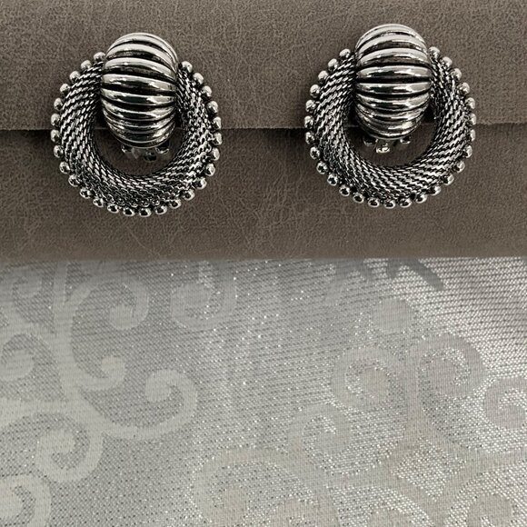 Vintage Joan Rivers Silver-Tone Clip-On Earrings Door Knocker - Picture 1 of 5